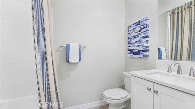 Detail Gallery Image 17 of 29 For 1588 Hollyleaf Ter, Montebello,  CA 90640 - 3 Beds | 2/1 Baths