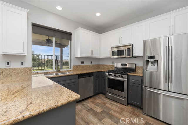 Detail Gallery Image 9 of 42 For 20 Wild Lilac Ln, Rancho Santa Margarita,  CA 92688 - 4 Beds | 2/1 Baths