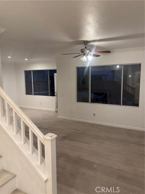 Detail Gallery Image 16 of 18 For 1230 Tustin Grove Dr, Tustin,  CA 92780 - 4 Beds | 2/1 Baths