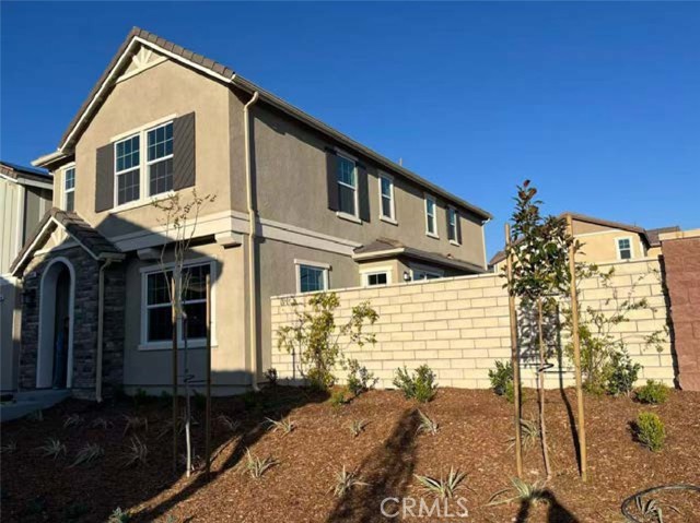 8542 Bison Dr, Chino CA: https://media.crmls.org/medias/7d502ebe-2852-4219-a40d-50f844e482da.jpg