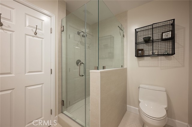 Detail Gallery Image 26 of 42 For 6470 E Mantova St, Long Beach,  CA 90815 - 4 Beds | 3 Baths