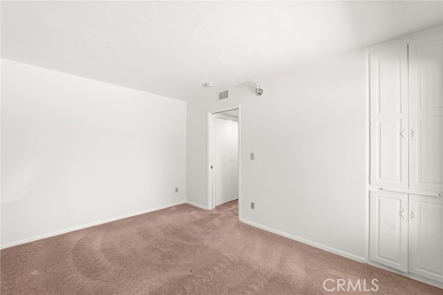 Image 22 of 52 For 7970 Ring Street