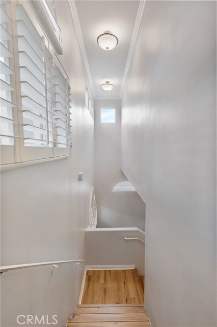 202 Lucia Avenue, Redondo Beach, California 90277, 5 Bedrooms Bedrooms, ,3 BathroomsBathrooms,Residential,Sold,Lucia,SB21191520