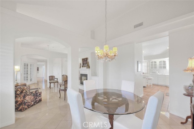 Detail Gallery Image 15 of 49 For 23140 Western Crest Dr, Lake Mathews,  CA 92570 - 4 Beds | 3/1 Baths