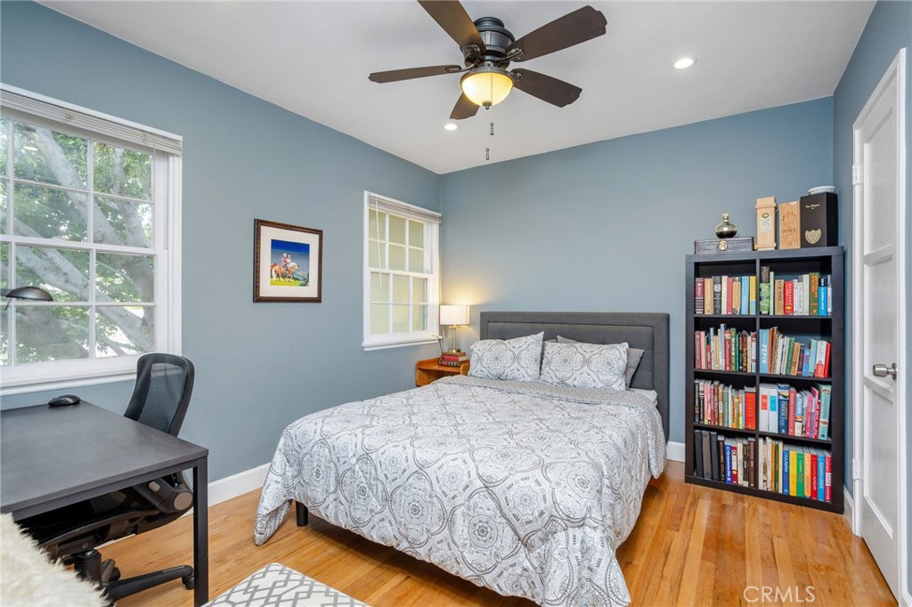 MLS #SR25220652 image #13