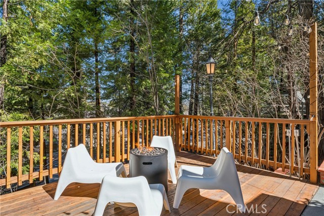 Detail Gallery Image 41 of 58 For 222 Holiday, Lake Arrowhead,  CA 92352 - 3 Beds | 2 Baths