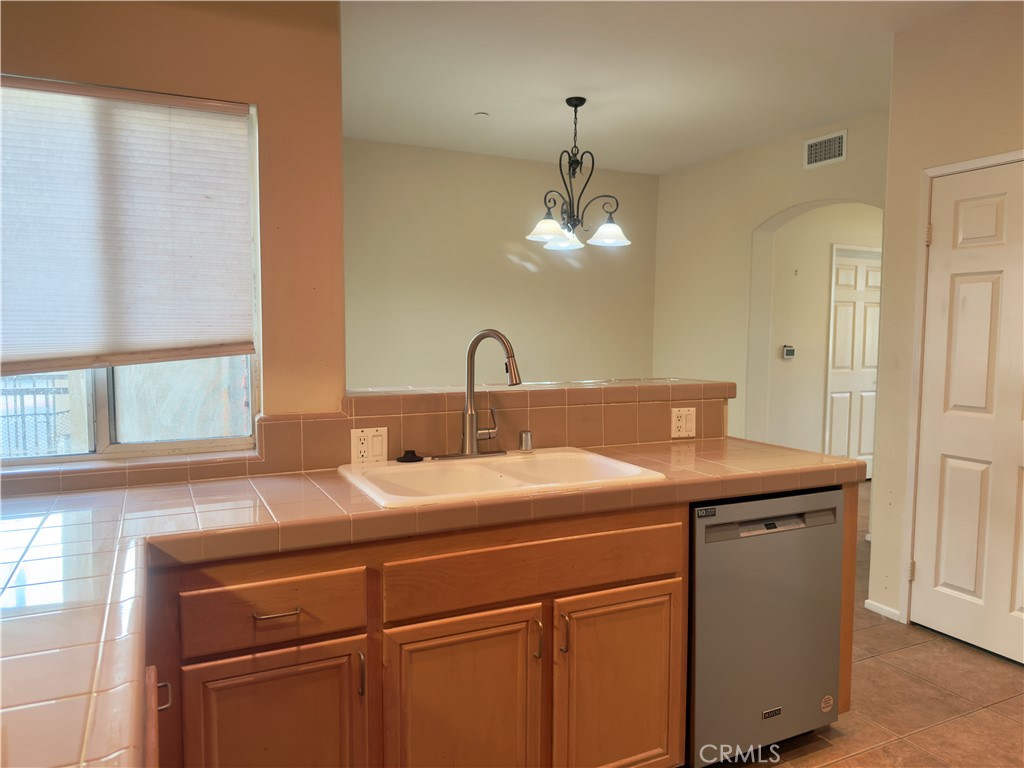 MLS #SR25243363 image #15