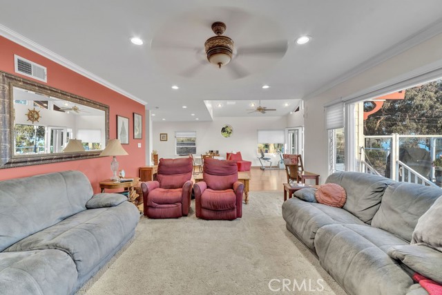 Detail Gallery Image 29 of 65 For 900 W 37th St, San Pedro,  CA 90731 - 3 Beds | 2 Baths