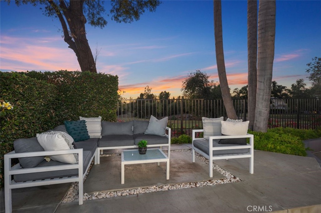 MLS #OC25175333 img 5