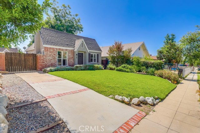 Detail Gallery Image 8 of 59 For 1402 N Oxford Ave, Pasadena,  CA 91104 - 2 Beds | 1 Baths