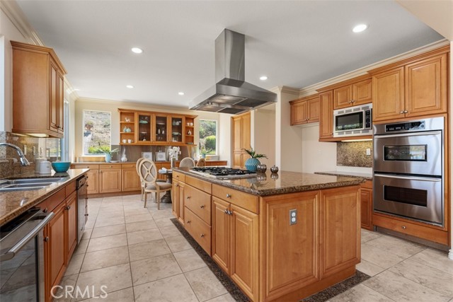 2889 Muir Trail Drive, Fullerton CA: https://media.crmls.org/medias/7d54101c-308c-4058-b6ad-16e5a8533f6f.jpg