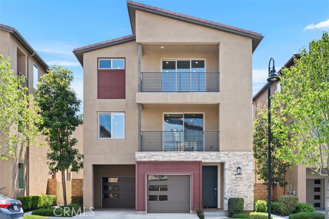 Detail Gallery Image 1 of 50 For 554 Catalonia, Lake Forest,  CA 92630 - 4 Beds | 4 Baths