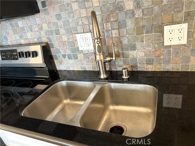 Detail Gallery Image 4 of 29 For 34566 via Verde a,  Dana Point,  CA 92624 - 3 Beds | 2 Baths