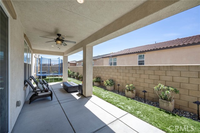 Detail Gallery Image 7 of 73 For 16981 Schneider St, Fontana,  CA 92336 - 4 Beds | 3/1 Baths