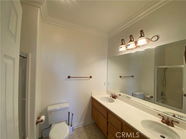 Detail Gallery Image 9 of 17 For 3321 E E Penzance Ln #D,  Orange,  CA 92869 - 3 Beds | 2/1 Baths