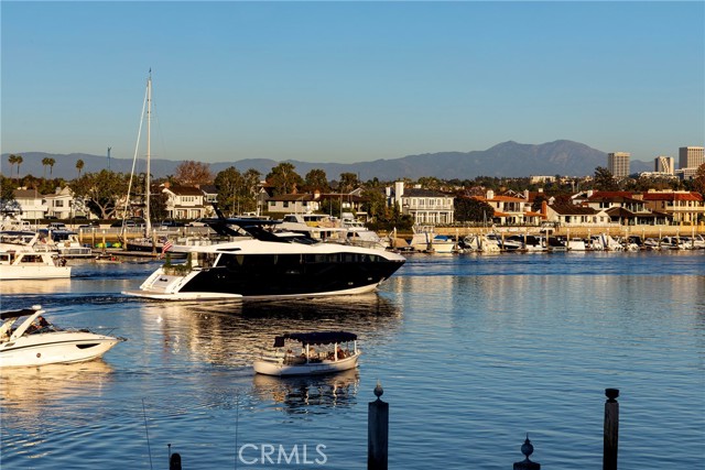 Detail Gallery Image 56 of 63 For 704 via Lido Nord, Newport Beach,  CA 92663 - 4 Beds | 4/1 Baths