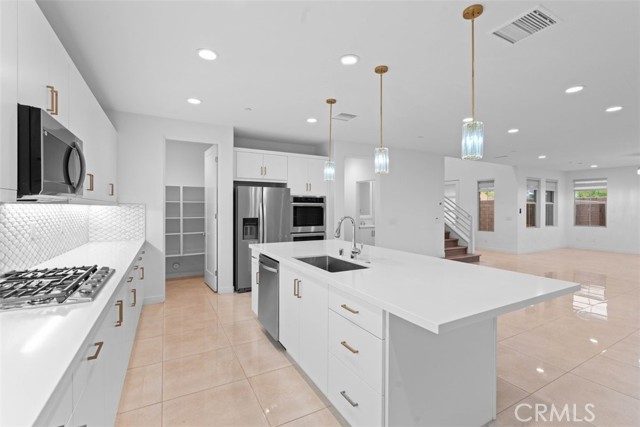 Detail Gallery Image 20 of 45 For 35963 Bertain Dr, Palm Desert,  CA 92211 - 4 Beds | 3/1 Baths