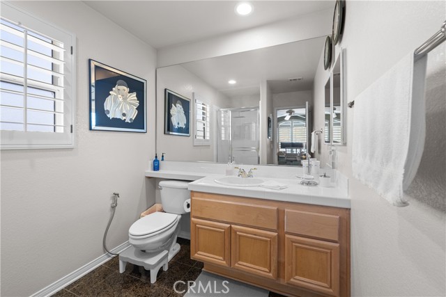 Detail Gallery Image 32 of 56 For 21736 Redwood Canyon, Saugus,  CA 91390 - 4 Beds | 4 Baths