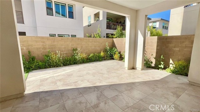 Detail Gallery Image 20 of 22 For 141 Draw, Irvine,  CA 92618 - 5 Beds | 5/3 Baths