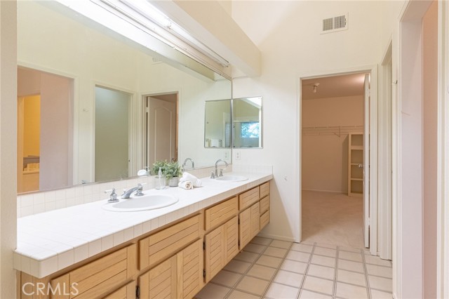 Detail Gallery Image 24 of 29 For 72 Vassar Aisle, Irvine,  CA 92612 - 3 Beds | 3 Baths