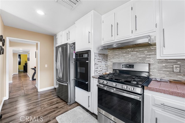 Detail Gallery Image 21 of 34 For 45228 Lorimer, Lancaster,  CA 93534 - 4 Beds | 2 Baths