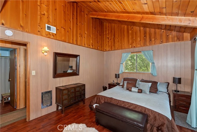 812 Arosa Drive, Crestline CA: https://media.crmls.org/medias/7d5afdff-36d9-47a4-be25-20988ce35a73.jpg