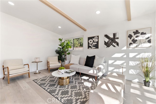 Detail Gallery Image 9 of 26 For 212 W Rosslynn Ave, Fullerton,  CA 92832 - 3 Beds | 2 Baths