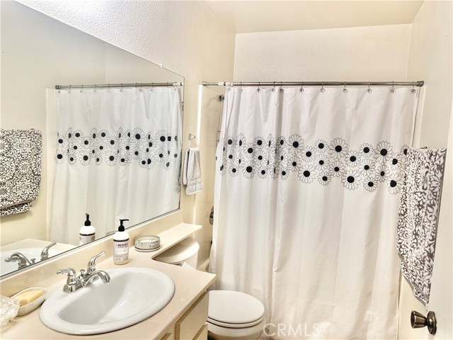 Detail Gallery Image 8 of 31 For 1354 Bushy Tail, San Jacinto,  CA 92583 - 2 Beds | 2 Baths