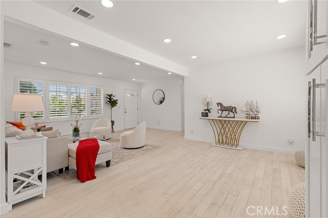 Detail Gallery Image 26 of 63 For 13281 Mono Pl, Westminster,  CA 92683 - 4 Beds | 4 Baths