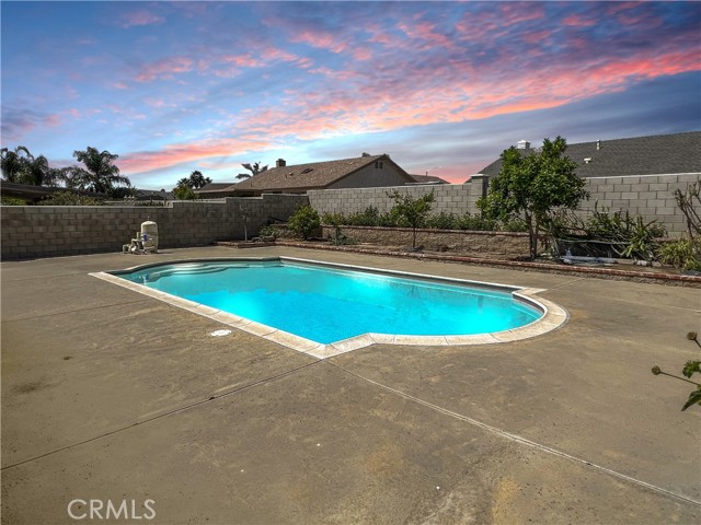 25699 Vista Famoso Drive, Moreno Valley CA: https://media.crmls.org/medias/7d5b5d70-eb42-4ed6-91b2-31c4cb6798a3.jpg