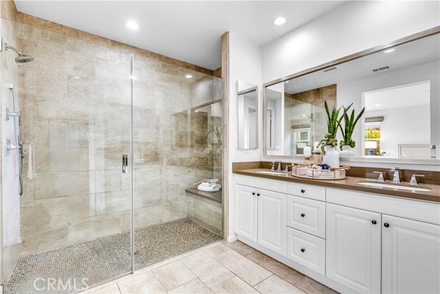 35 Cantar Street, Rancho Mission Viejo CA: https://media.crmls.org/medias/7d5be96f-69ea-4cfd-af05-12e4073aece8.jpg