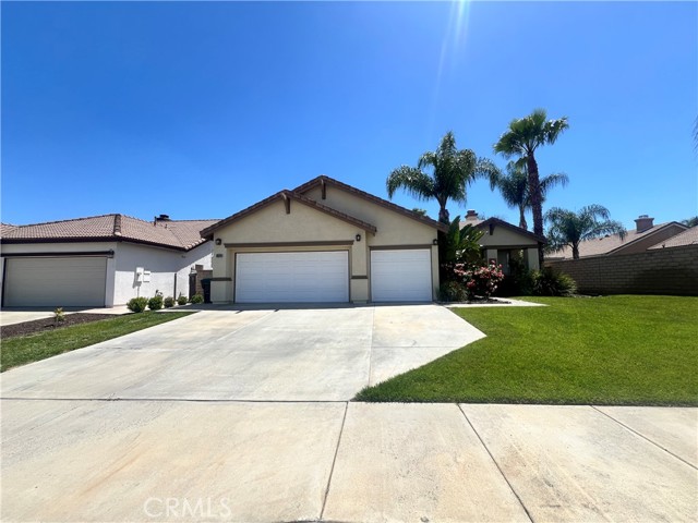 Detail Gallery Image 2 of 34 For 26329 Troy Ln, Menifee,  CA 92585 - 3 Beds | 2 Baths