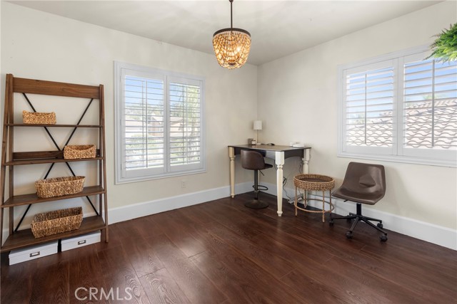 Detail Gallery Image 33 of 37 For 41574 Eagle Point, Temecula,  CA 92591 - 5 Beds | 3 Baths