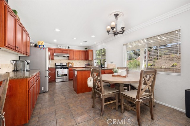 1124 Andrew Lane, Corona CA: https://media.crmls.org/medias/7d5fccf2-a78d-4bc8-9691-bace8ff5a1ca.jpg