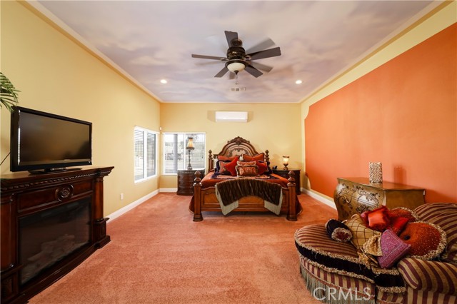 Detail Gallery Image 13 of 56 For 9446 Kern River, Bakersfield,  CA 93308 - 4 Beds | 4/1 Baths