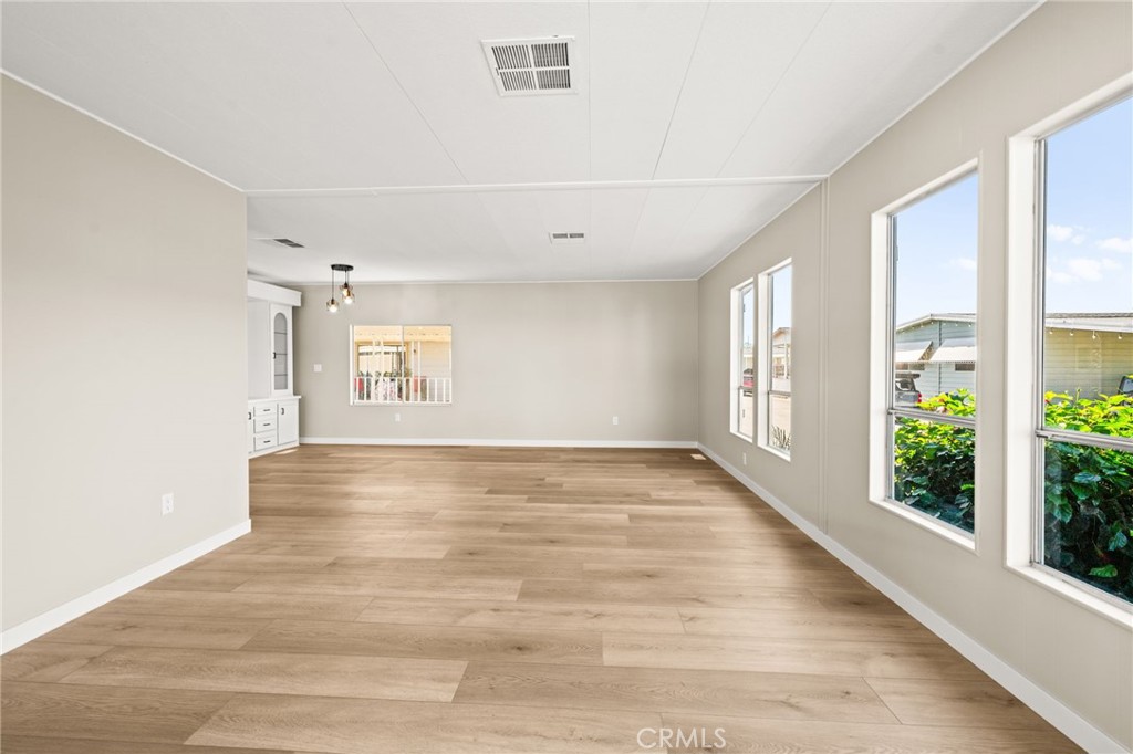 MLS #SW25266398 image #8