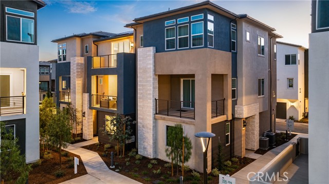 Detail Gallery Image 1 of 66 For 118 Abacus, Irvine,  CA 92618 - 3 Beds | 3/1 Baths