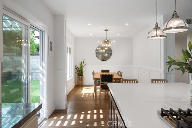 2105 N. Meadows Ave, Manhattan Beach, California 90266, 4 Bedrooms Bedrooms, ,3 BathroomsBathrooms,Residential,Sold,N. Meadows Ave,SB22064720