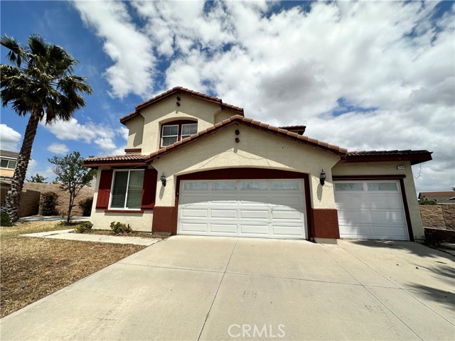 Detail Gallery Image 1 of 1 For 7549 Yellow Iris Ct, Fontana,  CA 92336 - 6 Beds | 3 Baths