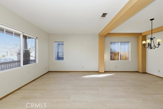 Detail Gallery Image 14 of 50 For 13747 Robinbrook Ct, Corona,  CA 92880 - 4 Beds | 2/1 Baths