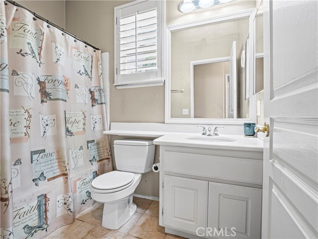 Detail Gallery Image 29 of 37 For 27629 Elkwood Ln, Castaic,  CA 91384 - 3 Beds | 2/1 Baths