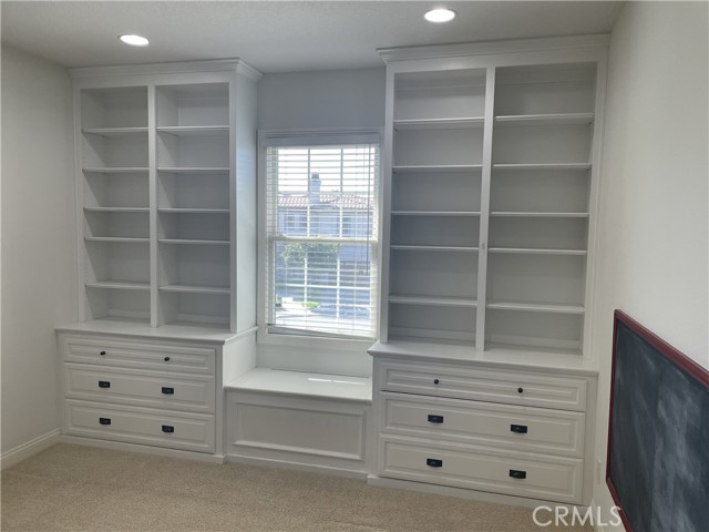 Detail Gallery Image 31 of 55 For 26958 Timberline Ter, Valencia,  CA 91381 - 5 Beds | 4/1 Baths