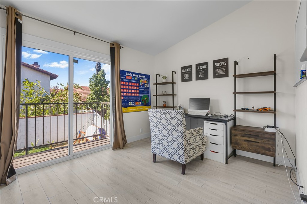 MLS #IV25248023 image #24