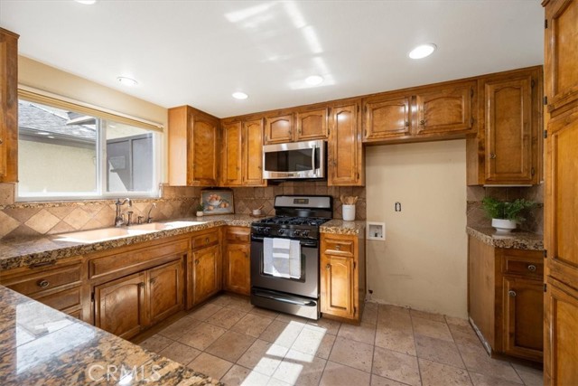 Detail Gallery Image 12 of 32 For 1085 James Way, Arroyo Grande,  CA 93420 - 2 Beds | 1/1 Baths