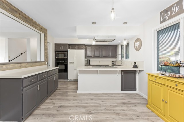 Detail Gallery Image 11 of 34 For 11493 Casa Blanca St, Yucaipa,  CA 92399 - 4 Beds | 2/1 Baths