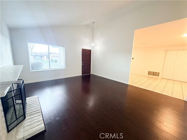 Detail Gallery Image 3 of 23 For 9668 Hemlock Street, Rancho Cucamonga,  CA 91730 - 3 Beds | 2 Baths