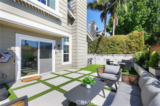 Detail Gallery Image 29 of 34 For 2332 Aspen St, Tustin,  CA 92782 - 3 Beds | 2/1 Baths