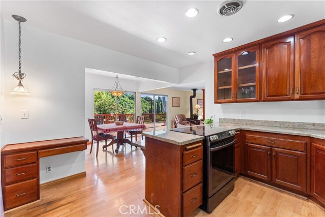 Detail Gallery Image 14 of 59 For 171 Canada Sombre Rd, La Habra Heights,  CA 90631 - 4 Beds | 3 Baths