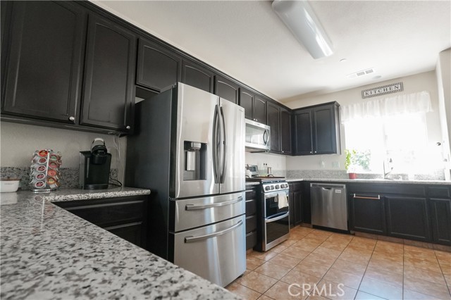 Detail Gallery Image 9 of 37 For 2080 Nebela, Atwater,  CA 95301 - 4 Beds | 3 Baths