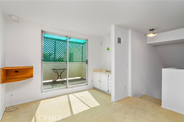 5420 Sylmar Avenue, Sherman Oaks CA: https://media.crmls.org/medias/7d666042-731b-4146-94ee-84f314e21d6e.jpg